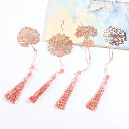 Simple Hollow Brass Bookmarks Beautiful Daisy Dandelion Flower Leaf Book Marks for Book Lover Gifts Reading Supplies Accessories