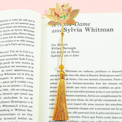 Simple hollow brass bookmark, beautiful four leaf clover dragonfly bookmark, bookmark, book friend gift, reading supplies